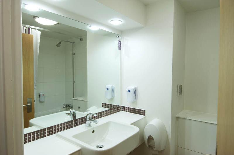 Premier Inn Premier Inn Stockport Central Eksteriør billede